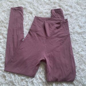 Aritzia TNA Leggings